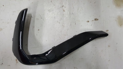 Listwa zderzaka tylnego lewa strona AUDI Q3 83F807967 demontaż