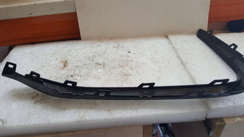 Listwa zderzaka przedniego prawa strona VW TOUAREG 760853254E demontaż