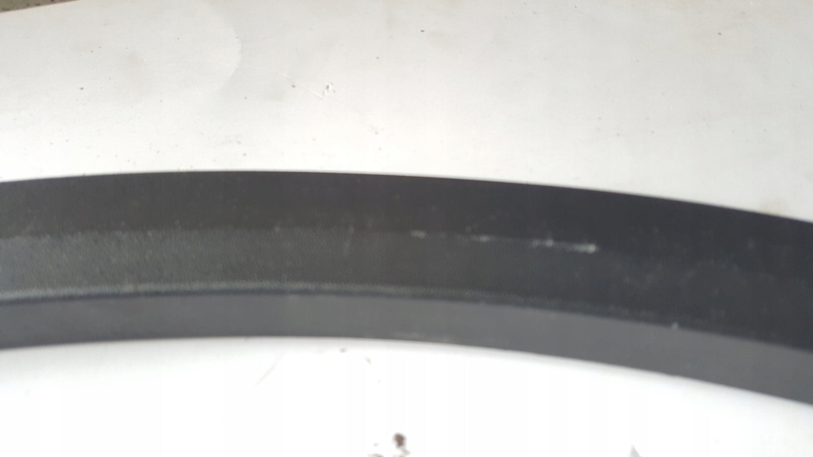 Listwa błotnika lewy przód VW TOUAREG 3 760853717 demontaż