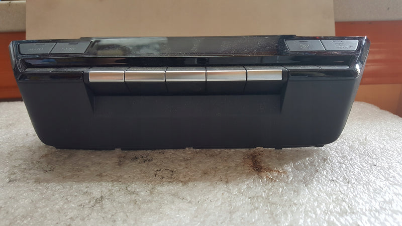 Panel klimatyzacji AUDI A3 8Y0820043A demontaż