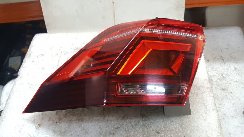 VW TIGUAN II 2 LIFT 2020-2024 LAMPA LEWA TYLNA TYŁ LEWY 5NA945207J02S