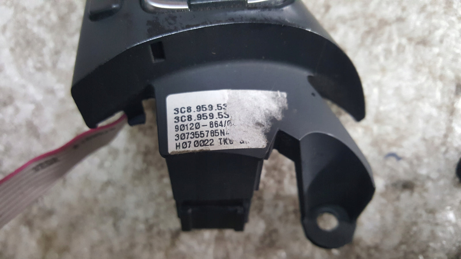 PRZEŁĄCZNIKI GUZIKI PRZYCISKI KIEROWNICY 3C8959537D 3C8959538G VW PASSAT CC