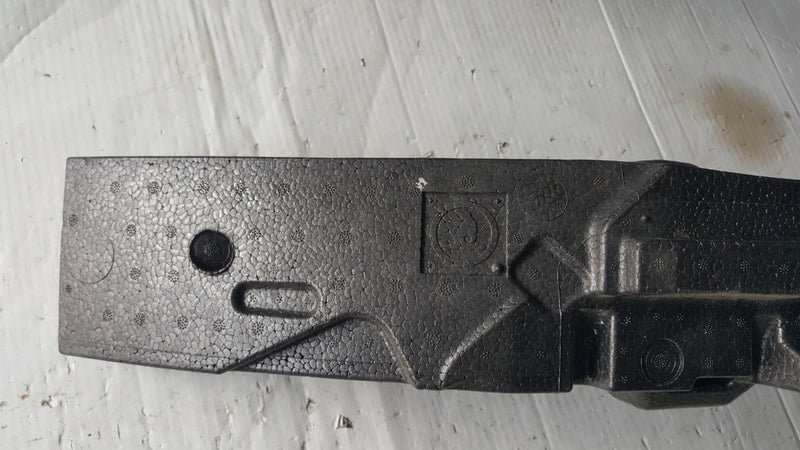 Absorber zderzaka przedniego SKODA ENYAQ 5LA807248 demontaż