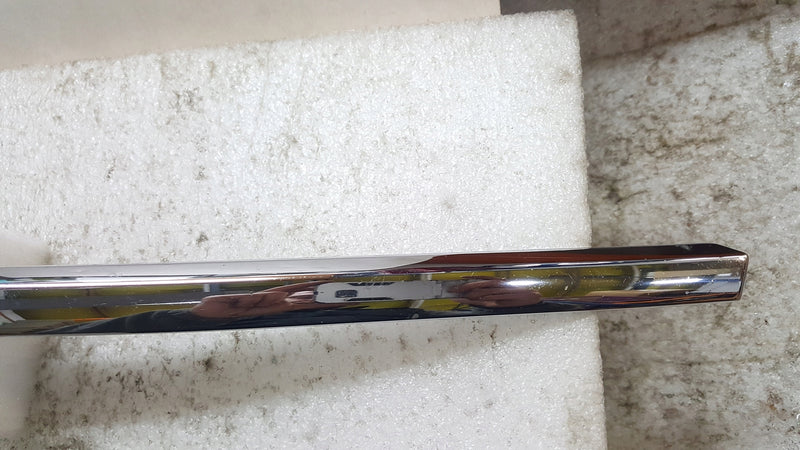 AUDI A6 C6 LIFT 08- OZDOBNA LISTWA CHROM ZDERZAKA PRZÓD LEWA 4F0853065
