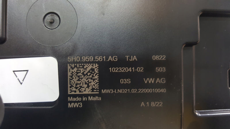 Lampka podsufitki - VW GOLF VIII 5H0959561AG demontaż