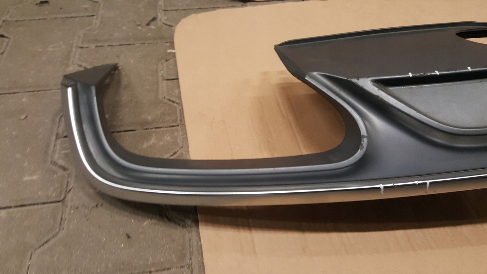 SPOILER ZDERZAKA TYŁ 8W0807521S AUDI A4 B9 S-LINE