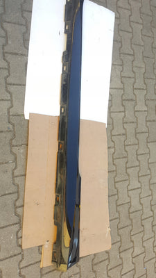 Listwa progowa lewa AUDI A5 8W6853859E demontaż
