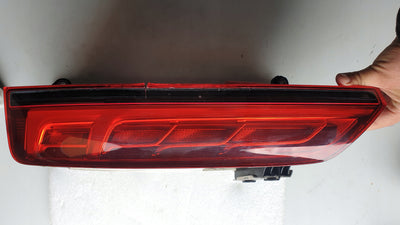 Lampa pr tył matrix Audi R8 4S0945096B demontaż