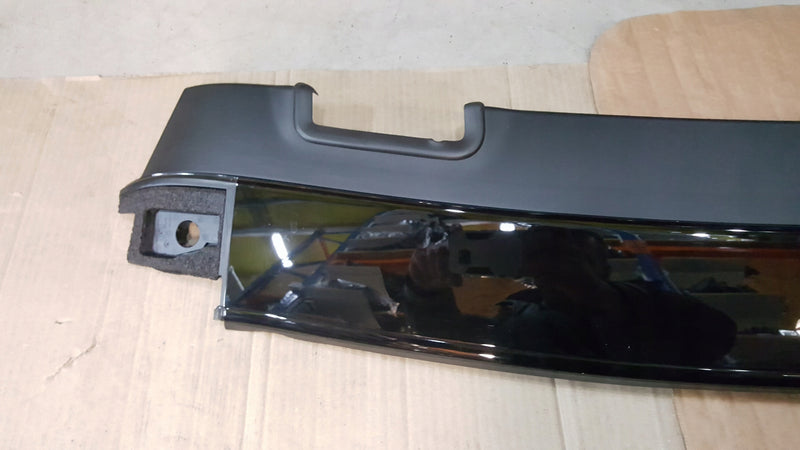 AUDI R8 4S 4S7 LIFT LISTWY SZYBY CZOŁOWEJ PRZEDNIEJ 4S7853829 4S7.853.829