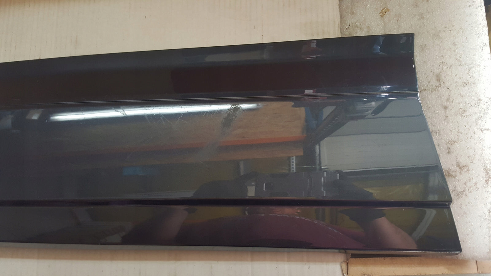 Listwa drzwi lewy przód AUDI Q4 e-tron 89A853959A demontaż