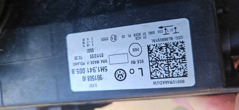 Le FUL LED Vw Golf 8 5H1941005B 2020r demontaż