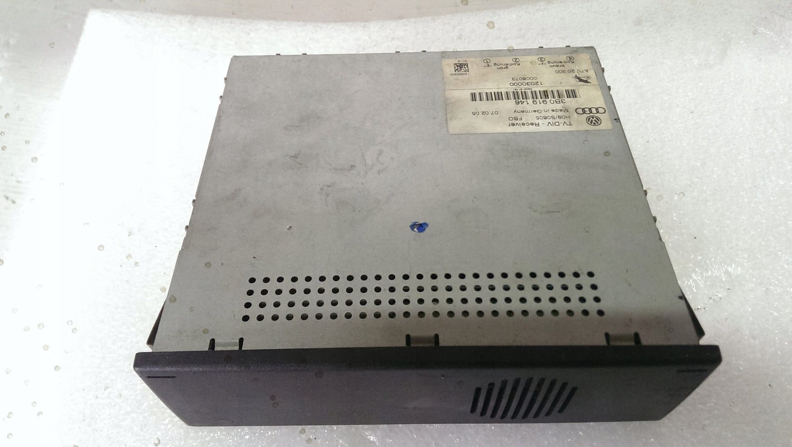 Tuner TV VW Passat B5 3B0919146