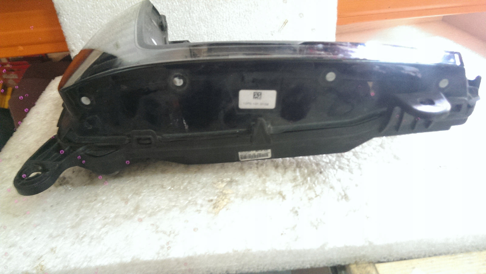 Lewy halogen LED światło DRL AUDI Q7 4M0941055