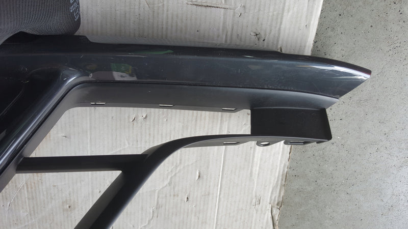 Kratka zderzaka przedniego lewa strona AUDI A8 (D5) 4N0807681 demontaż