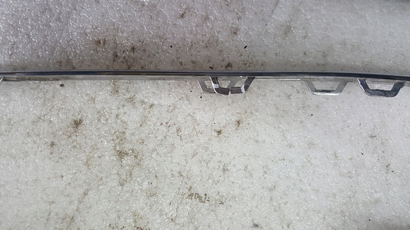 VW PASSAT B7 3AF 10-14 LISTWA CHROM ZDERZAKA PRAWA TYLNA TYŁ 3AF807460