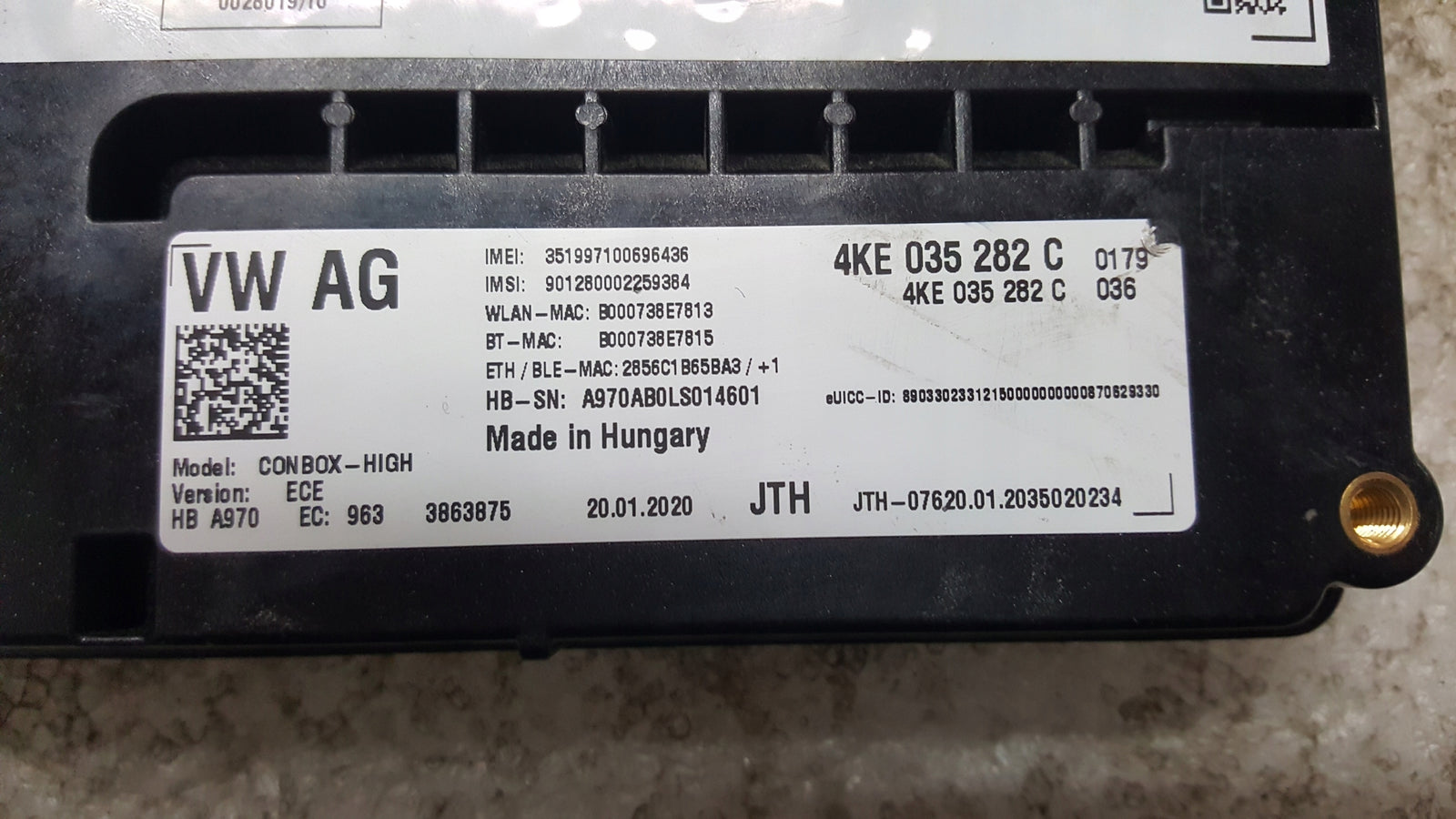 Sterownik moduł SOS-- AUDI A4 (B9) A5 RS4 RS5 4KE035282C demontaż