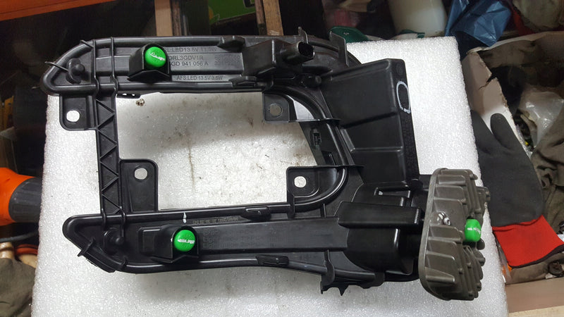 Halogen LED DRL prawy VW PASSAT B8 GTE 3GD941056A