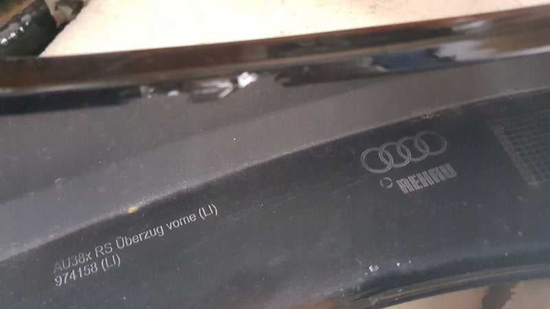 Narożnik zderzaka lewy przód AUDI RS3 8Y0807437M demontaż