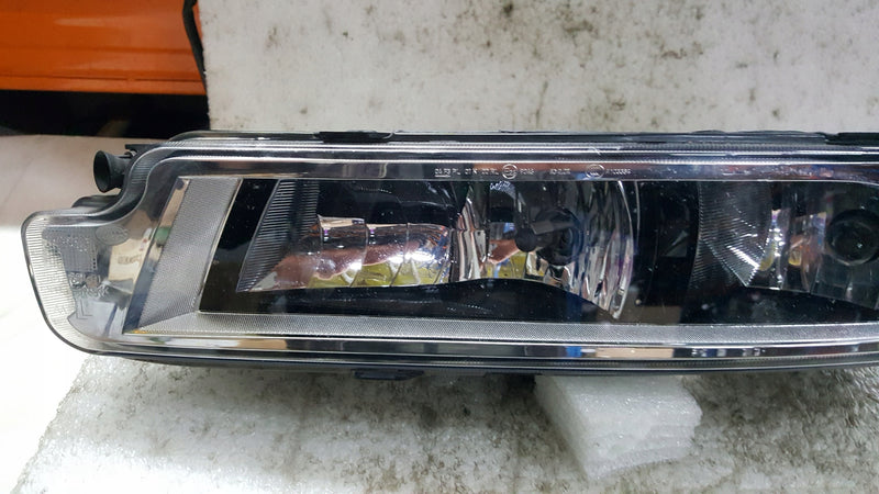 VW PASSAT B8 3G0 HALOGEN PRAWY 3G0941661 J ORYGINAŁ