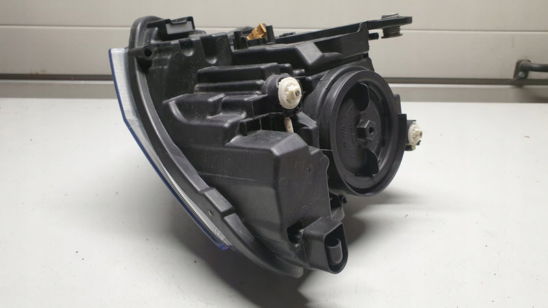 PR xenon LED SKODA SUPERB III 3V1941016B IDEAŁ