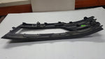 Kratka zderzaka przedniego lewa strona SKODA OCTAVIA IV 5E3807681A