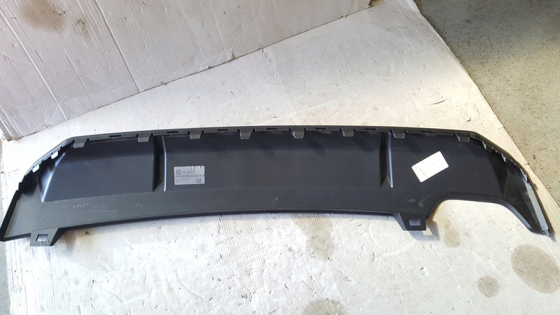 Dokładka spoiler zderzaka tył AUDI A1 82A807421A