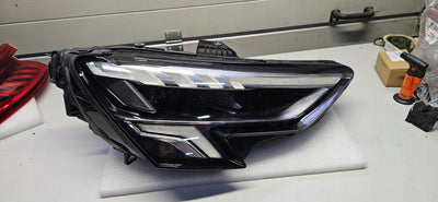 Pr kompletny FUL LED Audi A3 S3 RS3 8Y0941034 IDEAŁ 2022r