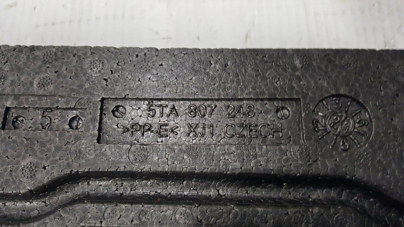 Belka zderzaka przód + absorber + czujnik VW TOURAN 5TA807611 5TA807248