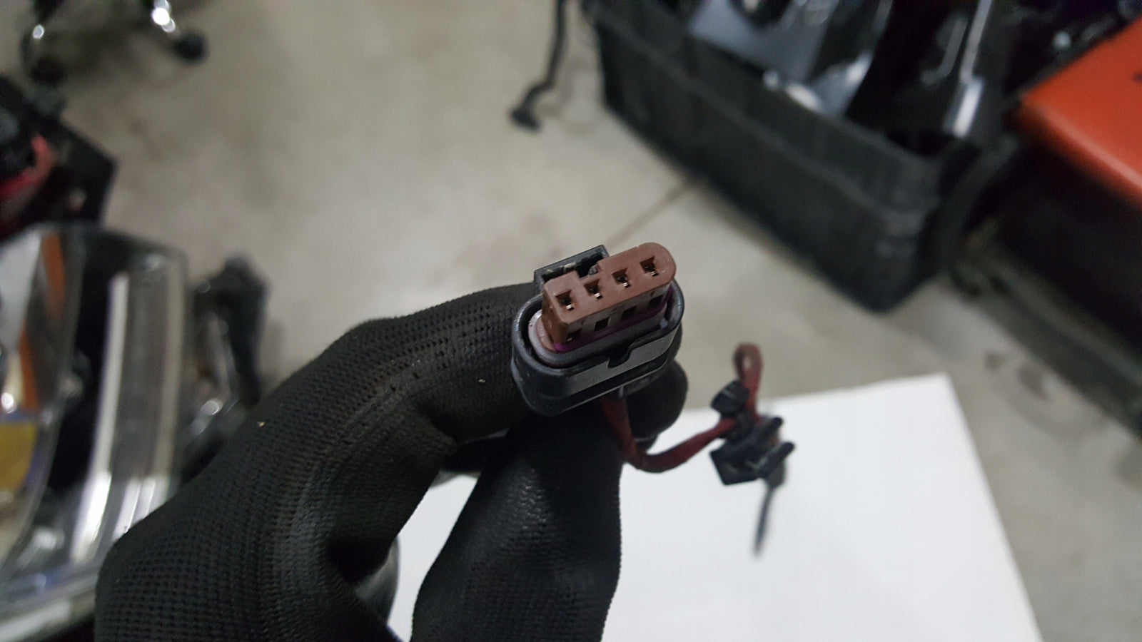 Wiązka antena klapy VW SEAT 5NA962253 demontaż