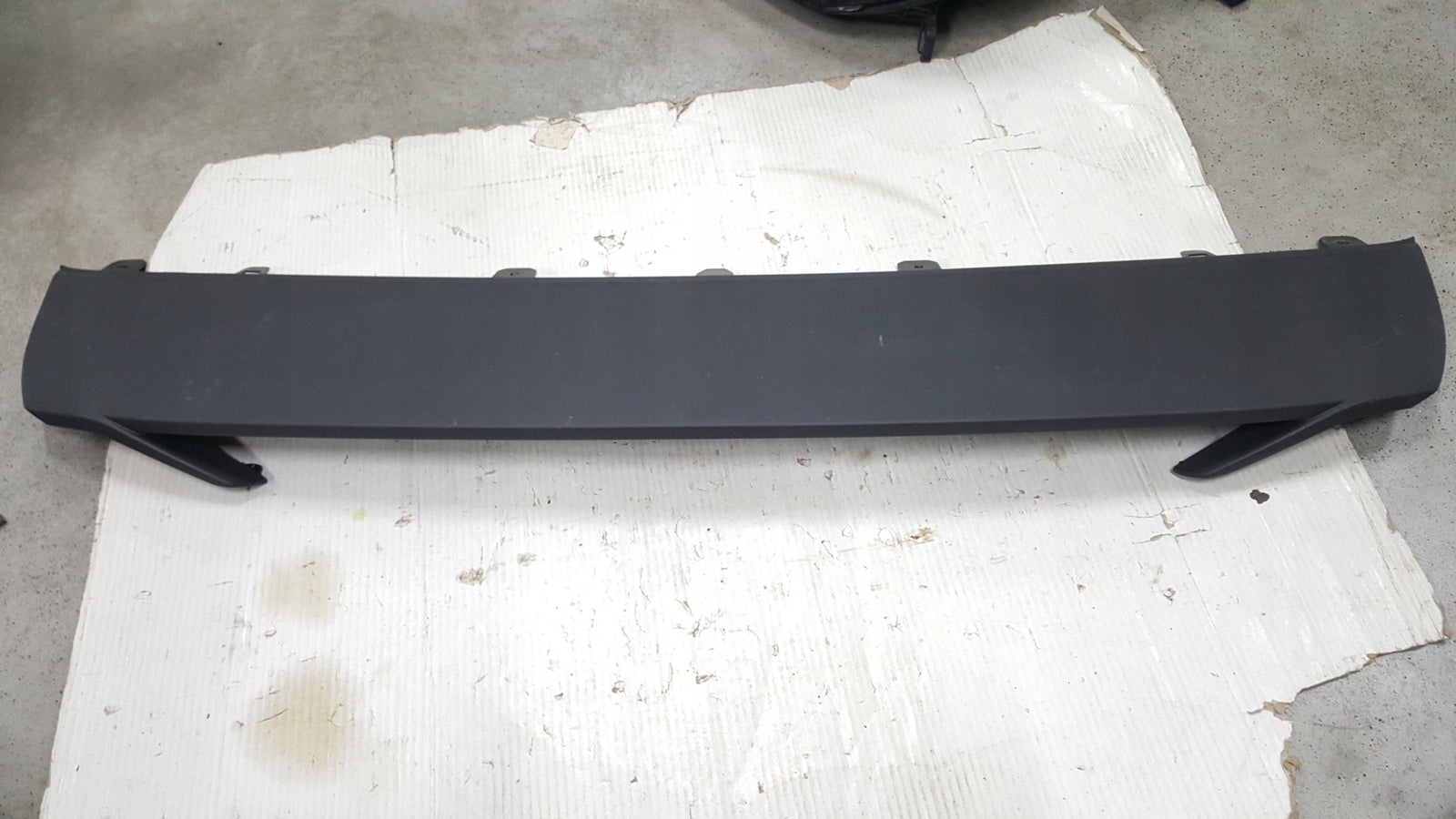 Dokładka spoiler zderzaka przedniego AUDI Q5 SQ5 S-LINE 80A807531B demontaż