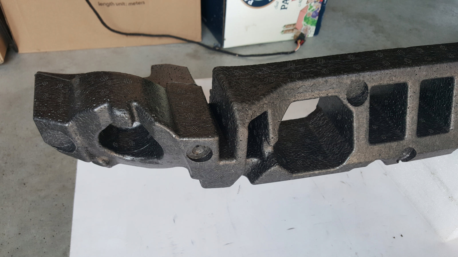 NOWY ORYGINALNY absorber zderzaka przedniego VW PASSAT B8 lift 3G0807251D