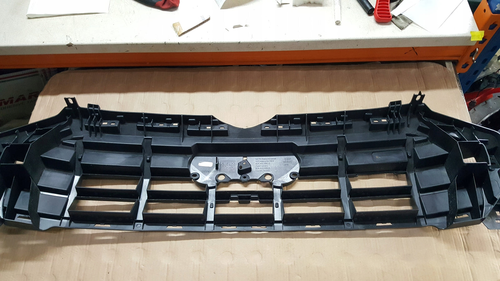 NOWA AUDI Q5 80A853692C ATRAPA GRILL WZMOCNIENIE