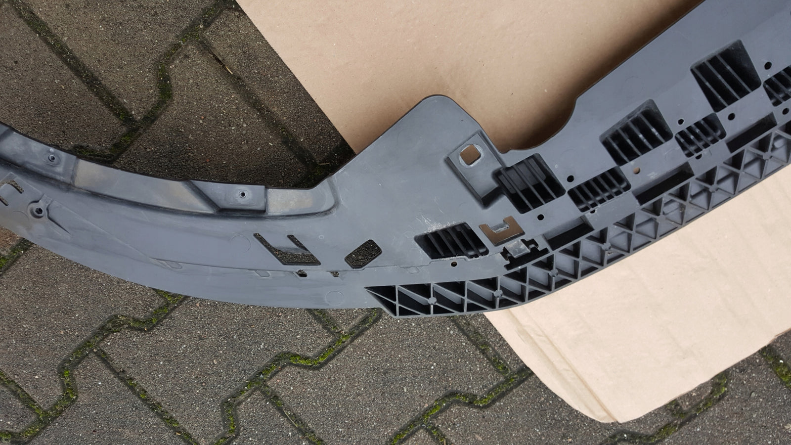 AUDI A3 8V 2012>- SPOILER PŁYTA OSŁONA POD ZDERZAK PRZÓD PRZEDNI 8V3807233B