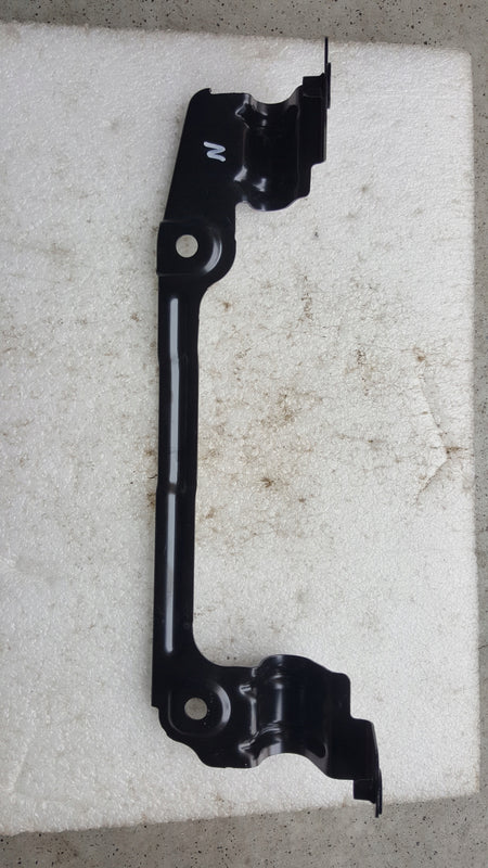 NOWY ORYGINALNY wspornik błotnika prawy przód AUDI A6 (C8) RS6 4K0821168