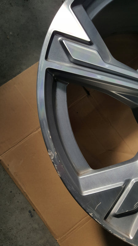 Felga Audi A3 S3 8Y0 8Jx18 ET46 5x112 8Y0601025P