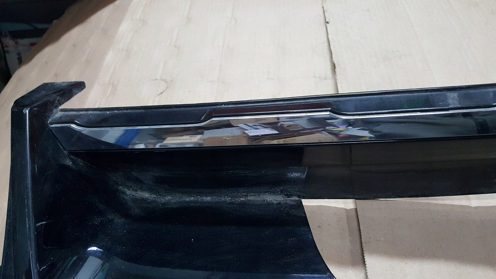 VW TOUAREG 7P6 R LINE SPOJLER DOKŁADKA ZDERZAKA 7p6807568K 7p6807568 tyl