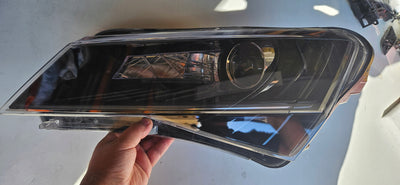 LE xenon LED Skoda Superb 3V1941015B 2017r demontaż