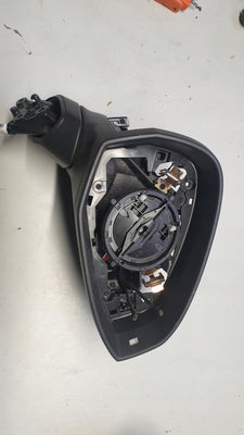 Pr Lusterko zewnętrzne AUDI A4 B9 8W1857410N 8 pin