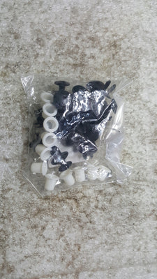 ZESTAW ELEMENTÓW MOCUJĄCYCH ZDERZAK VW T6 7E0898623B