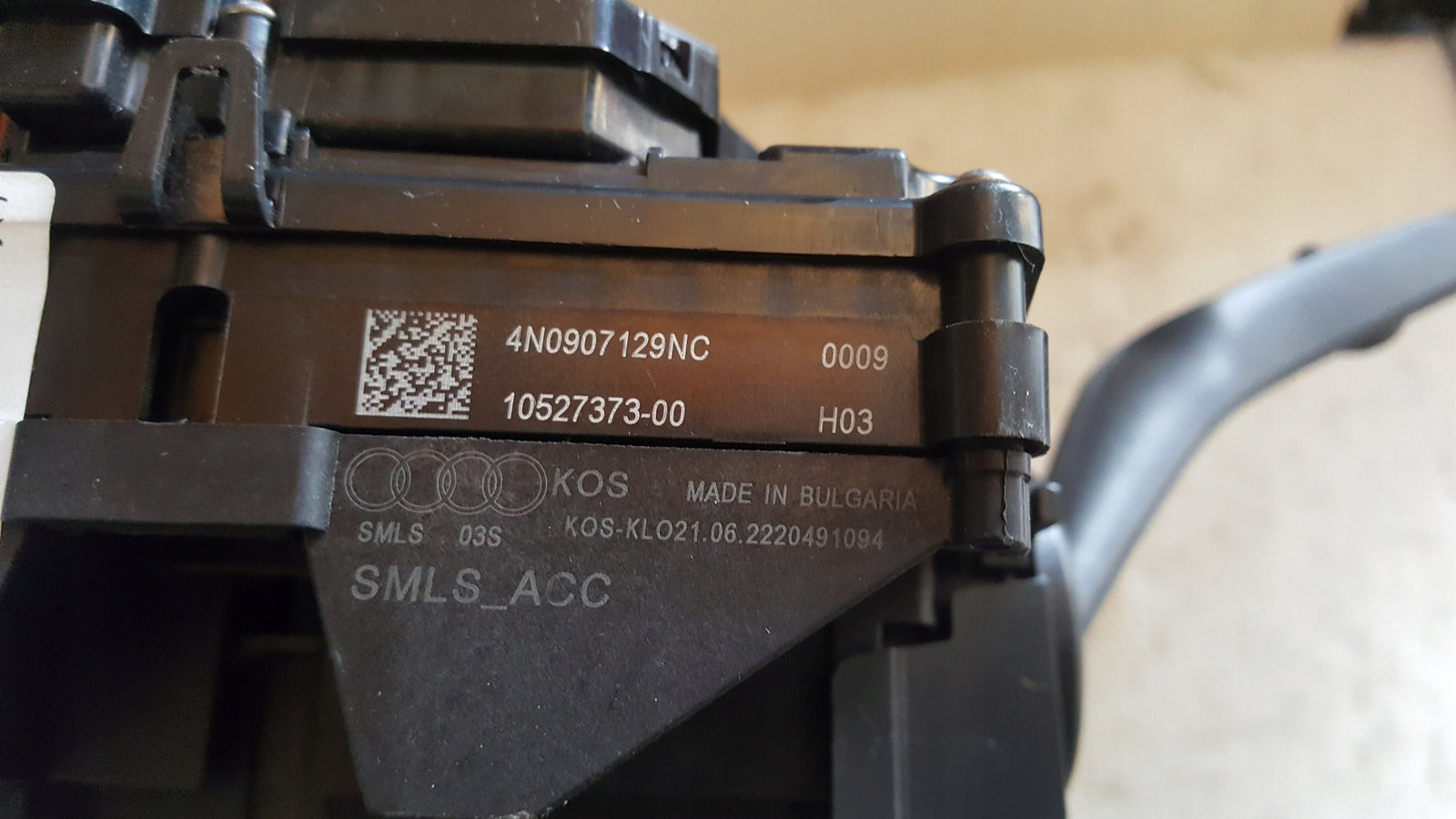 Przełącznik zespolony taśma AUDI 4N0907129NC demontaż