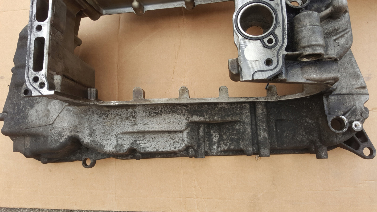 Miska olejowa AUDI A4 B9 Q7 4M 059103603ES