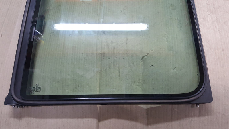 SZYBA BOCZNA ROZSUWANA TYŁ PRAWA VW T6 T5 43R-004343 ORYGINAŁ