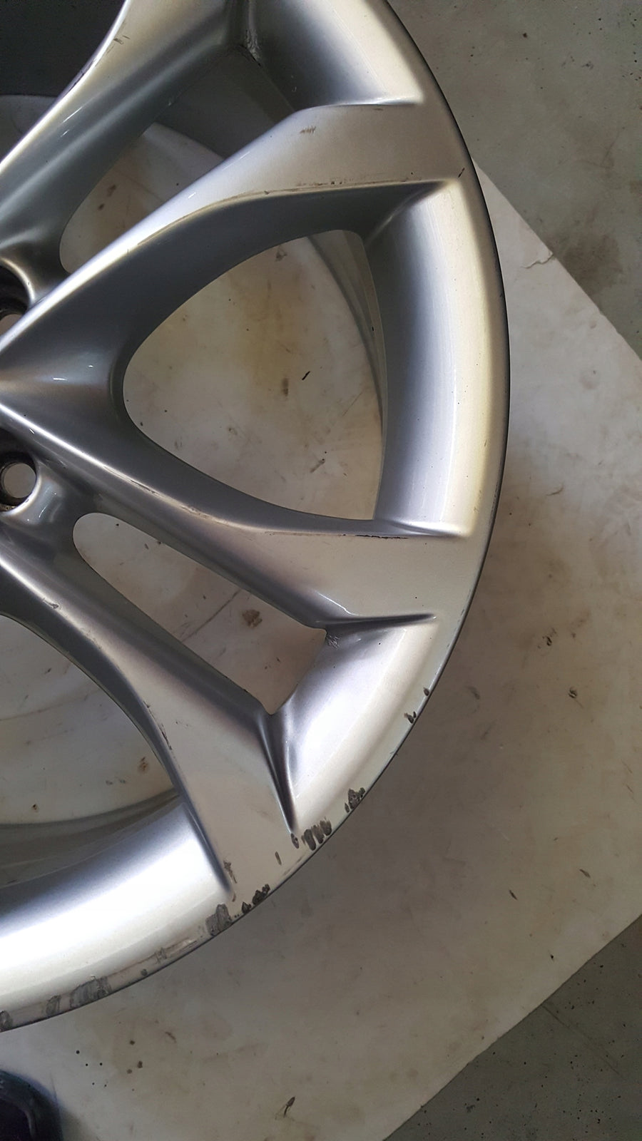 Felga aluminiowa Audi OE 8K0601025 7.5