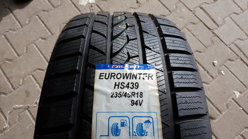 1 NOWA zima 235/45ZR18 94V Falken Eurowinter HS439