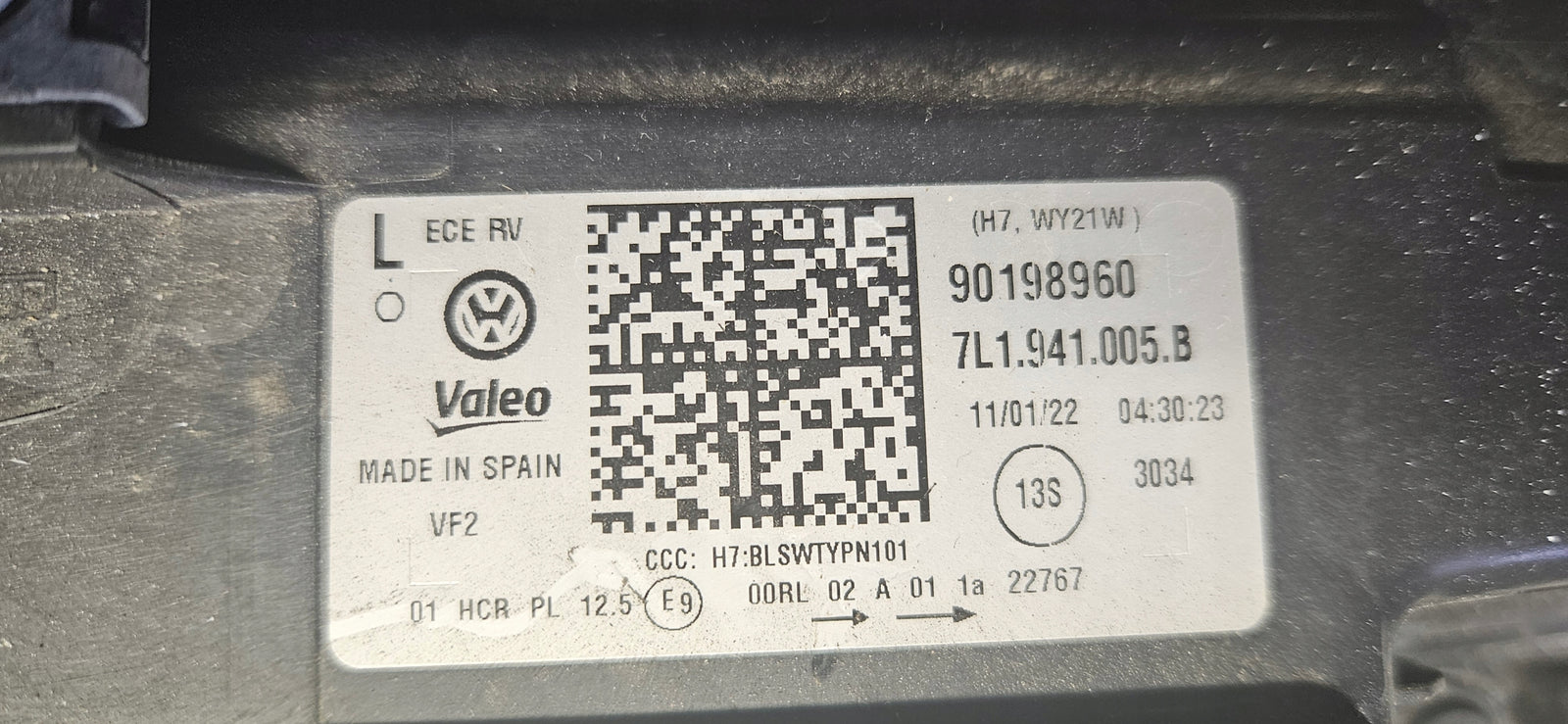 Lewy reflektor T 6.1 Multivan 7L1941005B 2022r