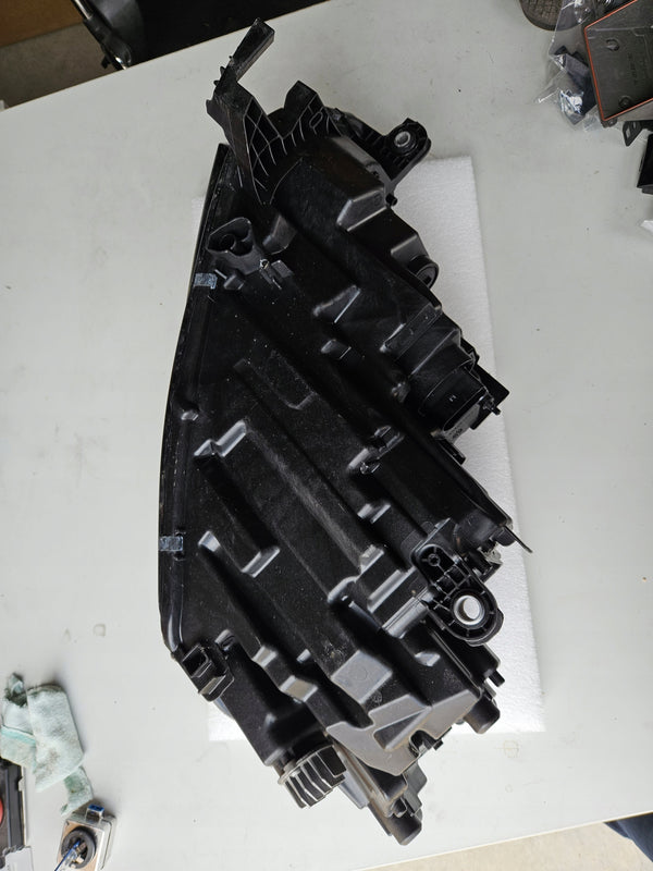 Pr komplet FUL LED Skoda Octavia 4 5E4941016 IDEAŁ