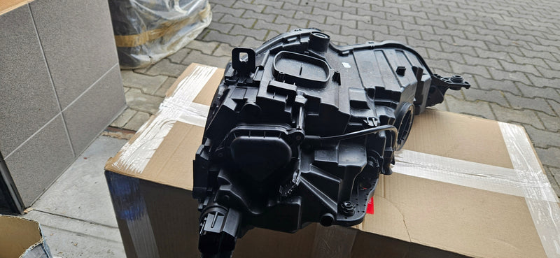 Pr kompletny LED AUDI sedan 8Y0941012 IDEAŁ 2023r