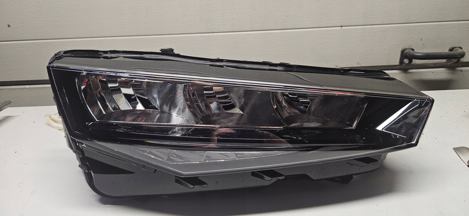 PR kompletny Full LED SKODA Scala 655941016 2024r IDEAŁ