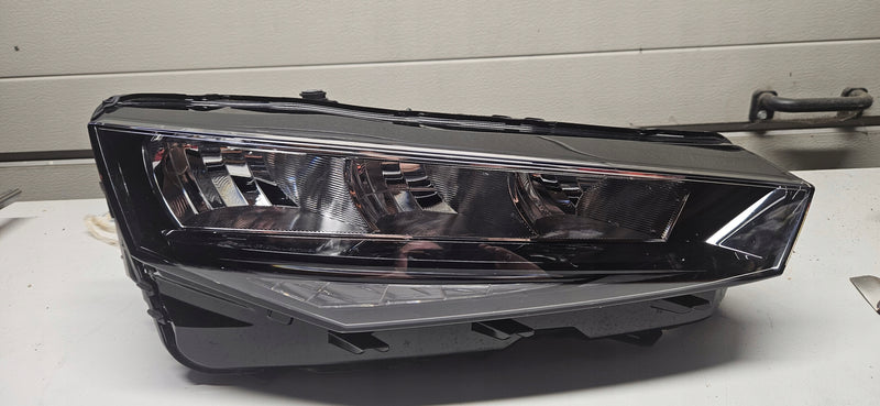 PR kompletny Full LED SKODA Scala 655941016 2024r IDEAŁ