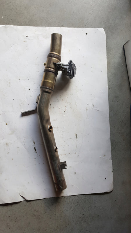 rura + przepustnica AUDI 4K0253409C , 8W0253691A